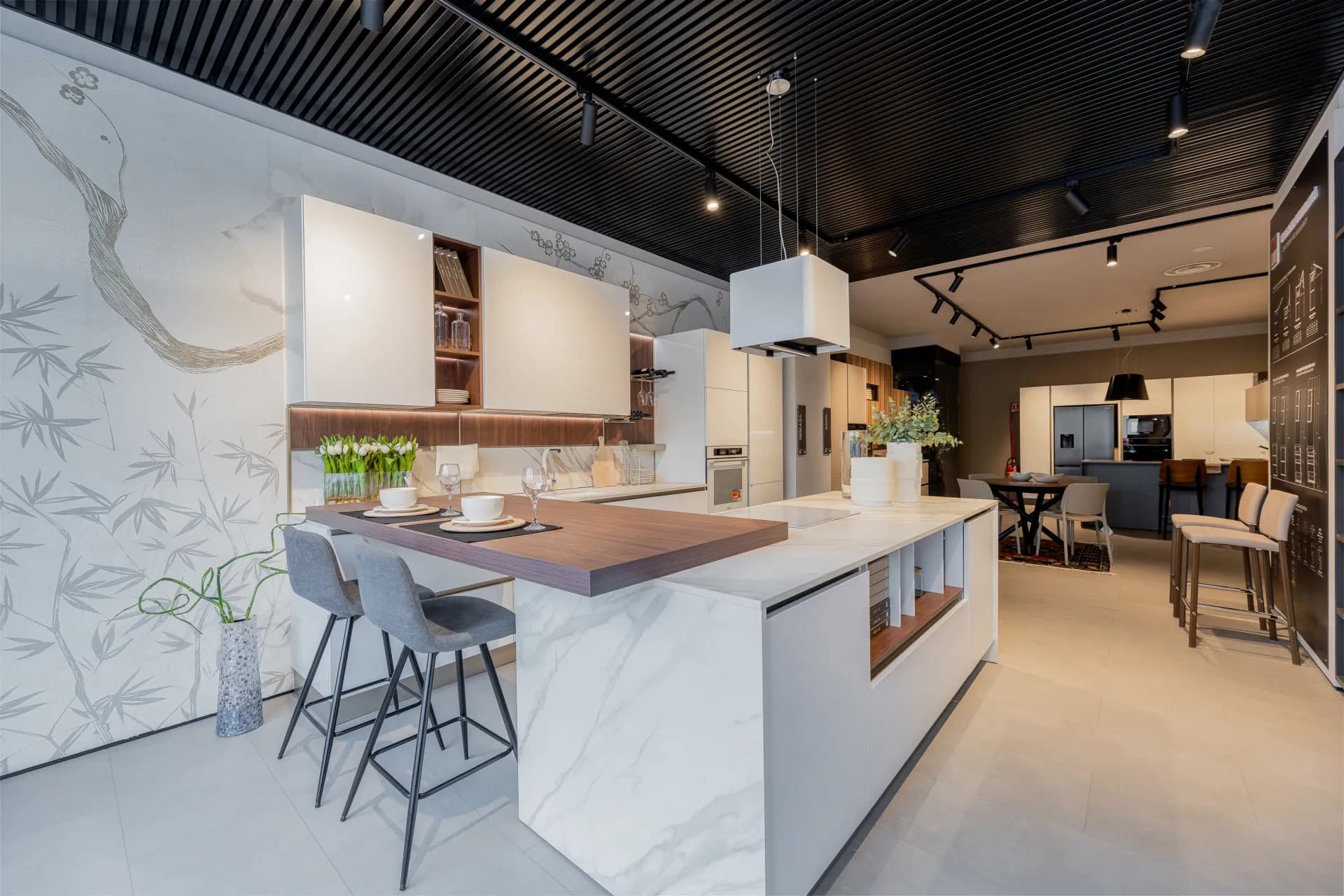 Showroom Creo Kitchens Store Savona